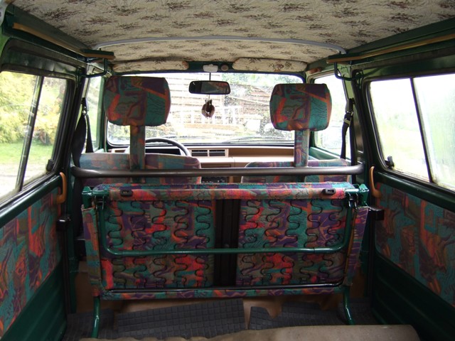 2010 09 17 innen hinten 3160.jpg